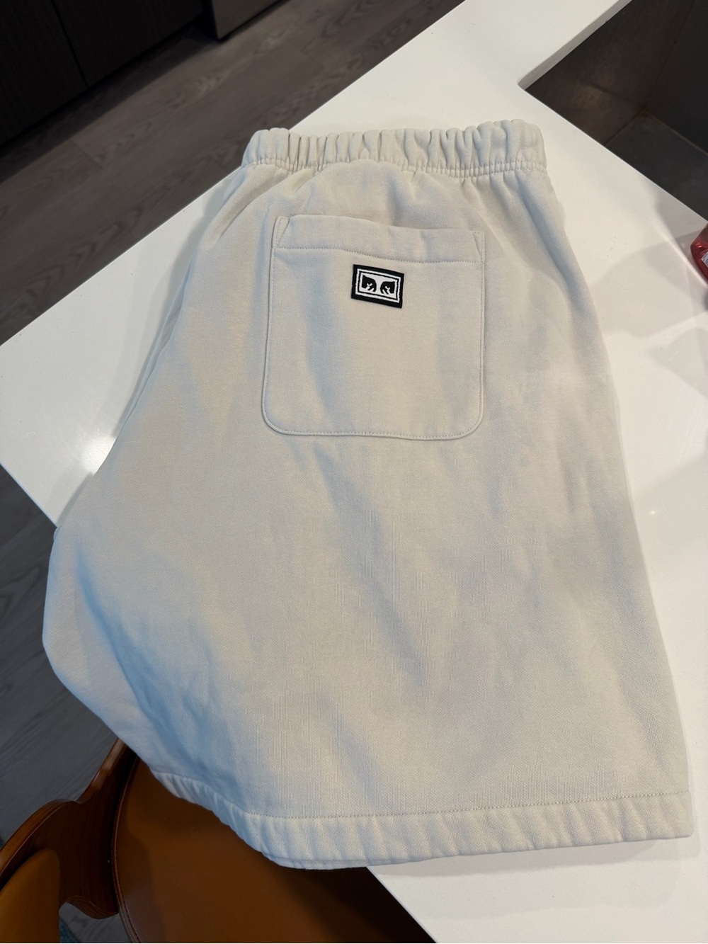 Men’s Obey Cream Elastic-Waist Shorts XXL